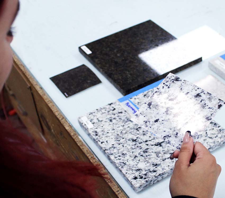 Transform Your Product Displays with Innovative Simulations